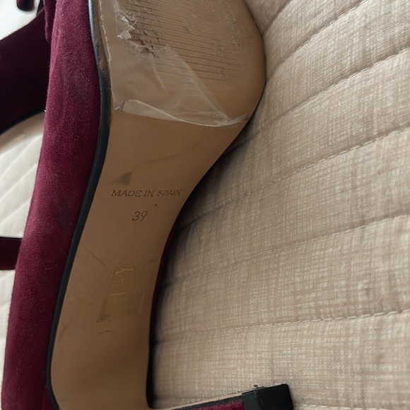 Beautiful mahogany suede high heels - Picture 3 of 5